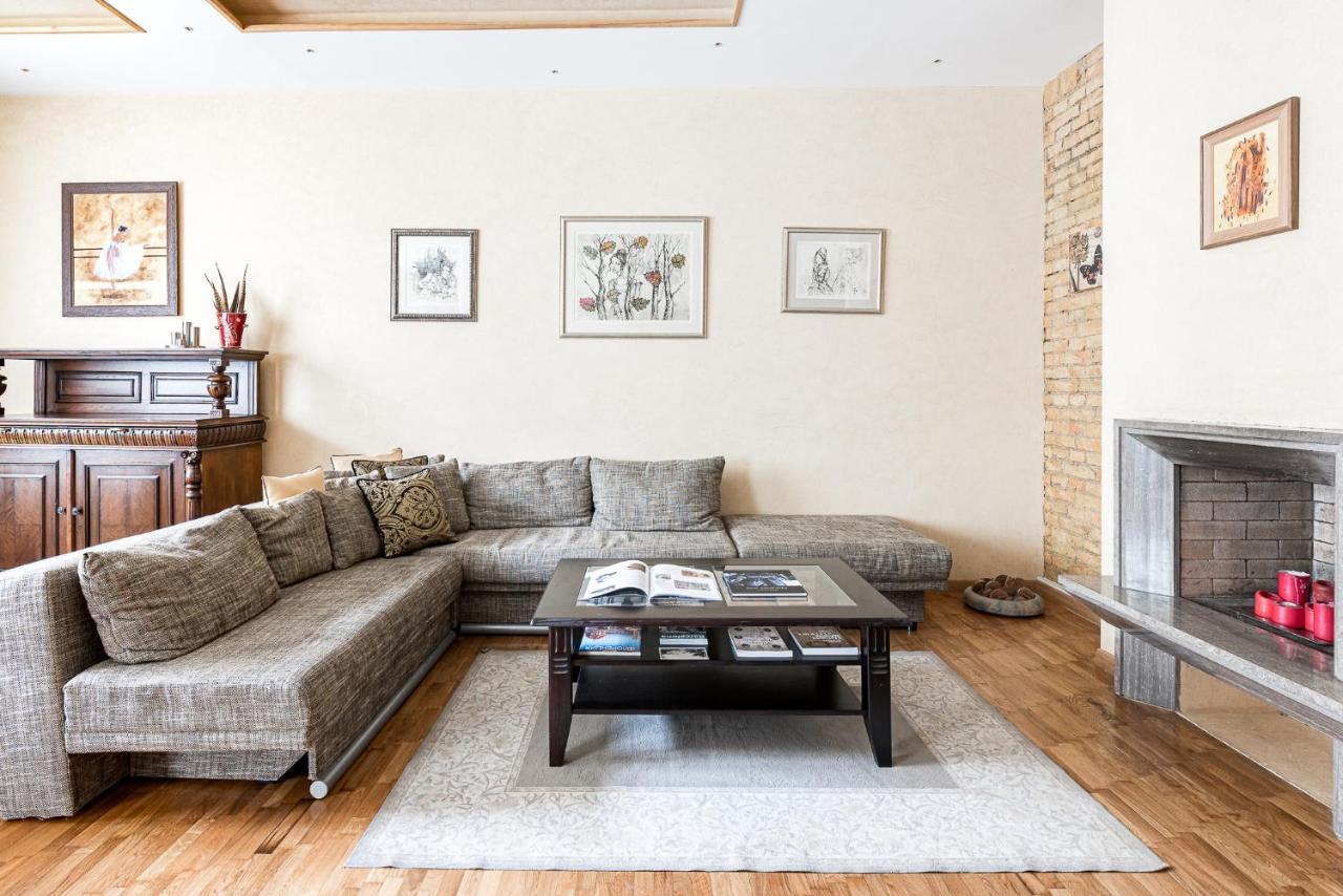 Angel House Vilnius, 8 Apartment Bagian luar foto